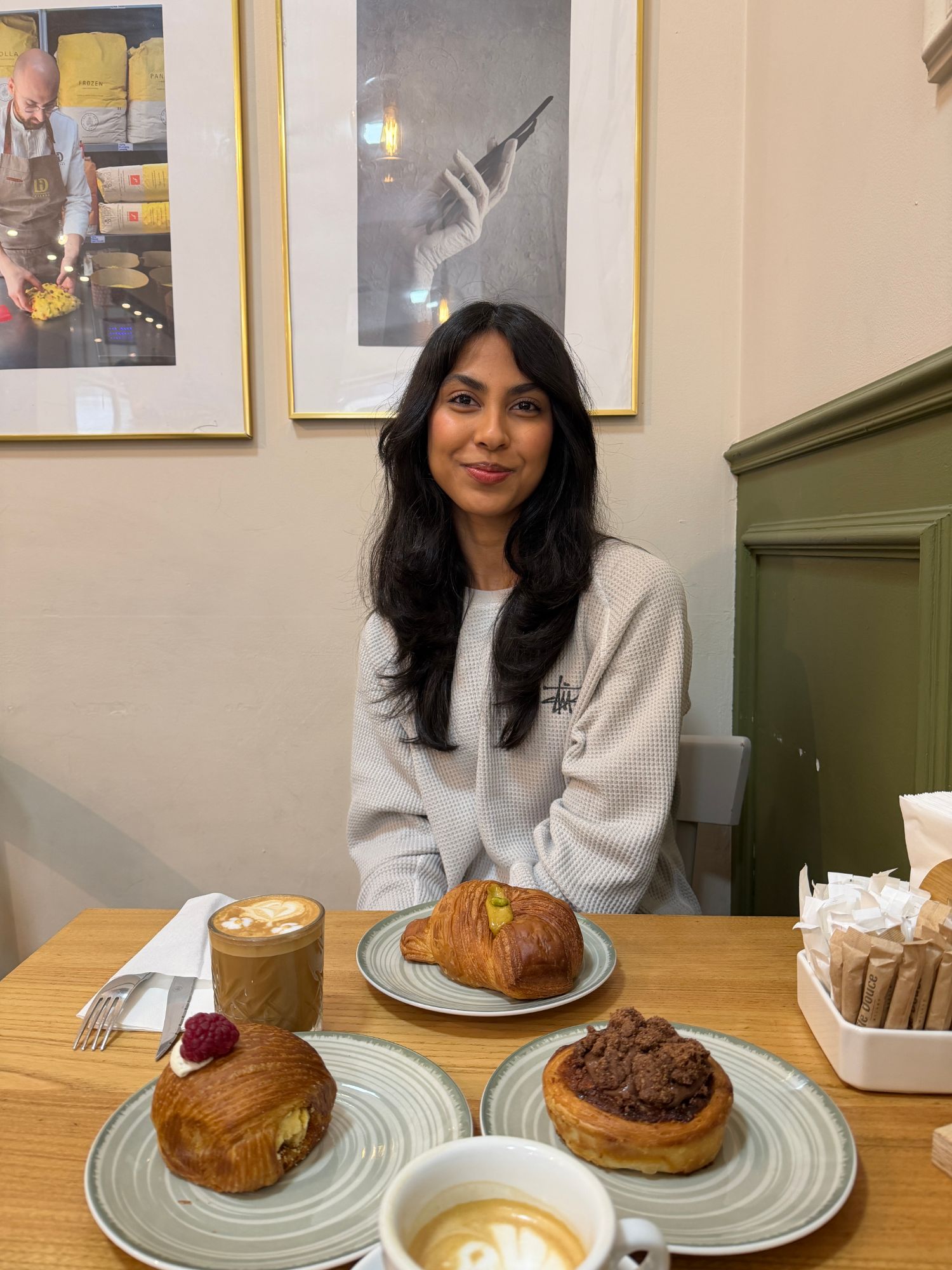 Ruwi at a cafe in London
